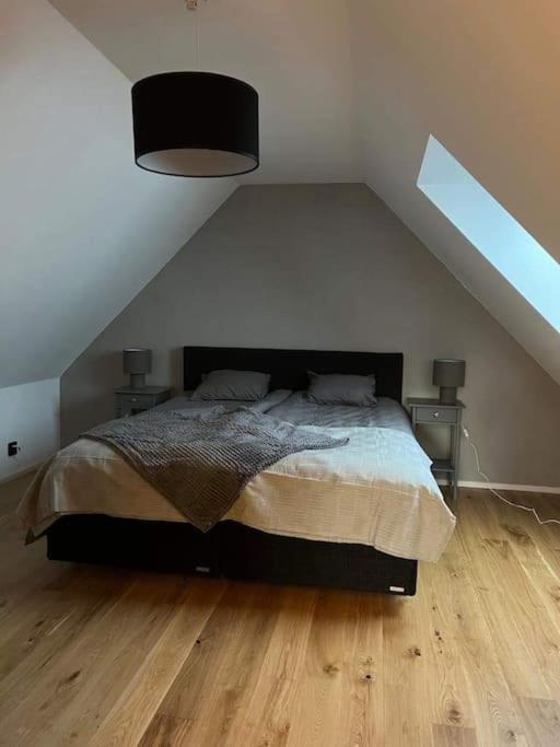 Villa Fint Hus Naera Jaervsoebacken Esterno foto