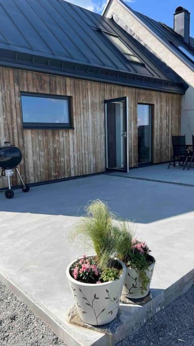 Villa Fint Hus Naera Jaervsoebacken Esterno foto